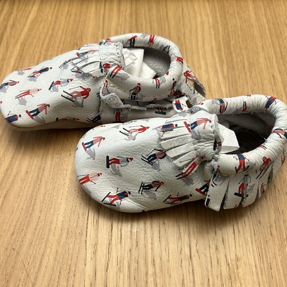 Freshly picked moccasins. Special edition OLYMPIC skiiing - Picture 2 of 6